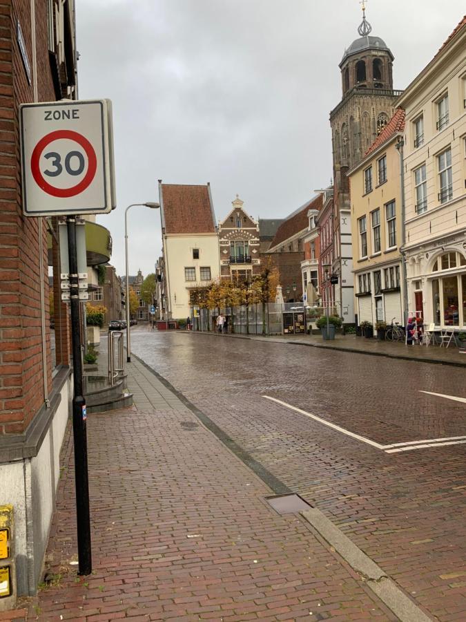 Kleinschalig Hostel In Deventer, Hartje Stad, Aan De Ijssel, Eksteriør bilde