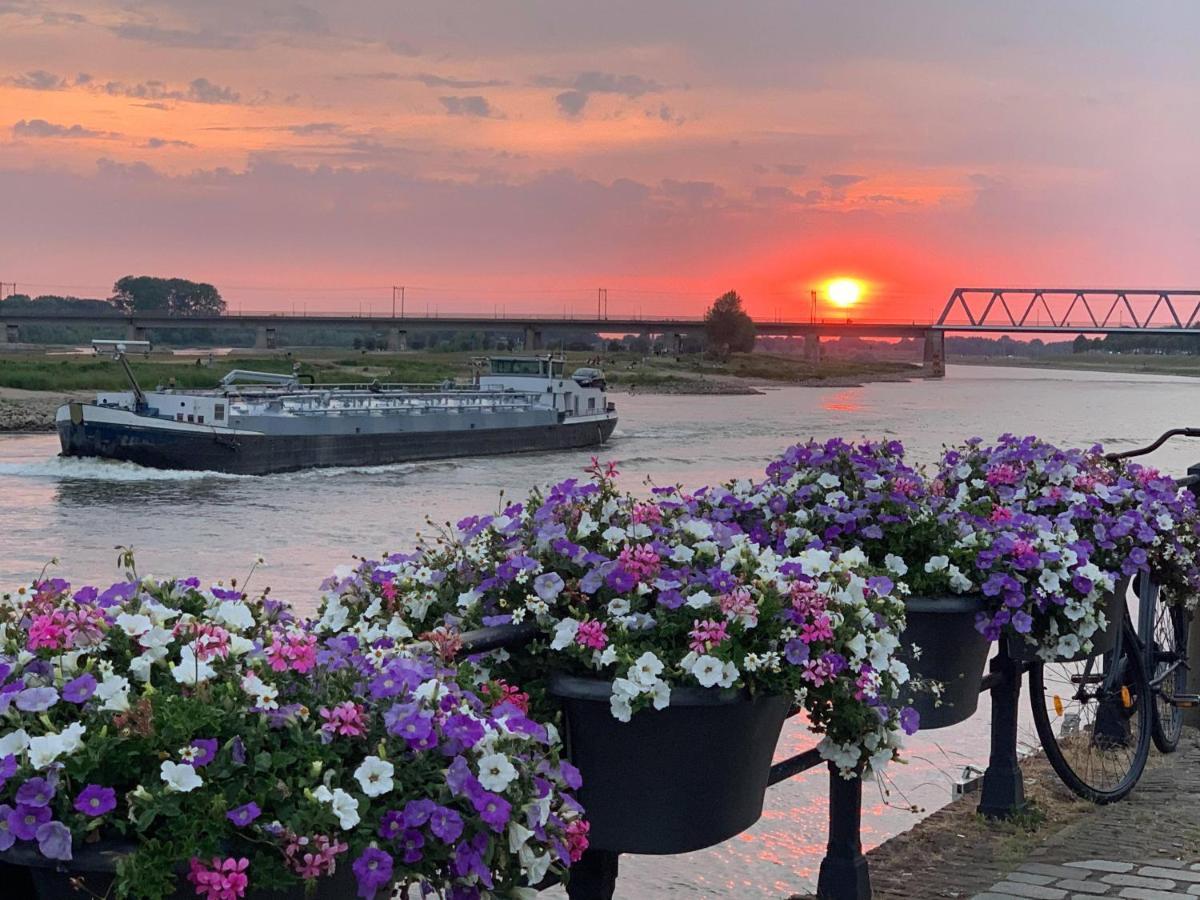 Kleinschalig Hostel In Deventer, Hartje Stad, Aan De Ijssel, Eksteriør bilde